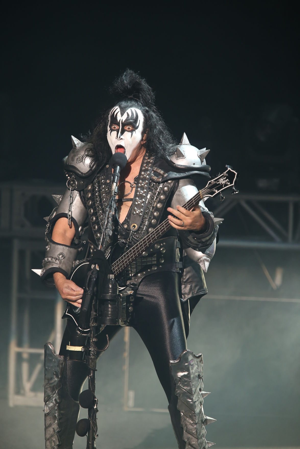 KISS